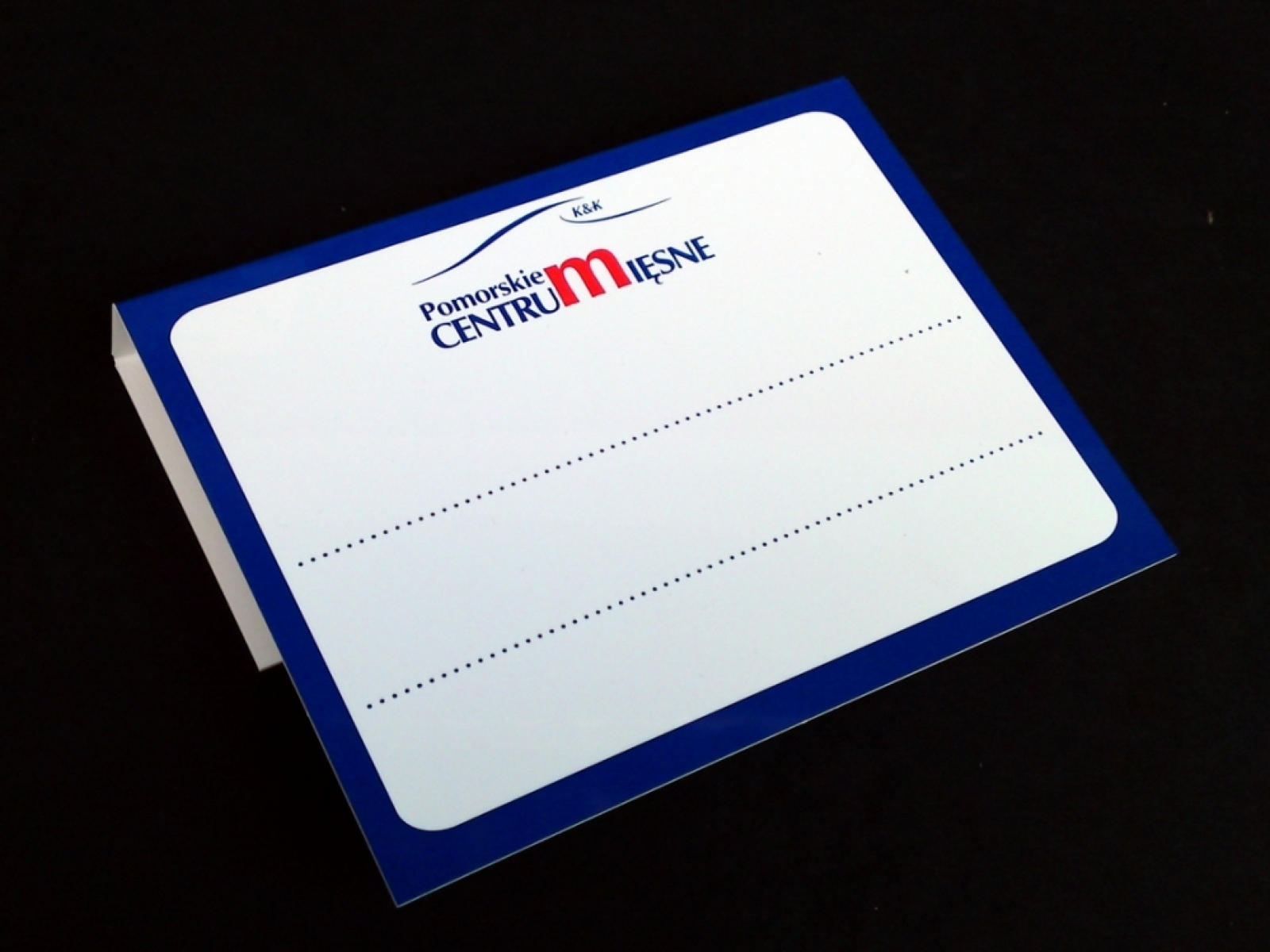 Materiały POS w Twojej firmie - displaye i standy reklamowe